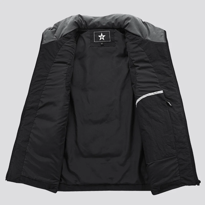 Herren Gepolsterte Utility-Weste mit Mehrfach-Taschen und Badge‑Patches Nord Taschen