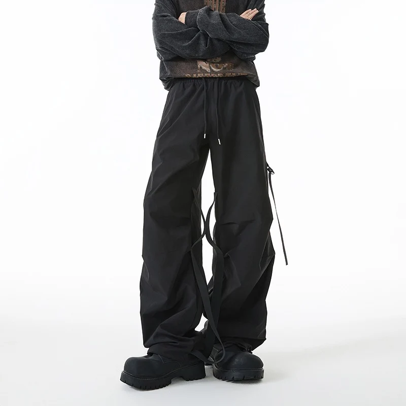 Damen Weite Tech-Cargo-Hose mit Tunnelzugbund, Beinriemen und wasserabweisender Nylon‑Optik Nord Taschen