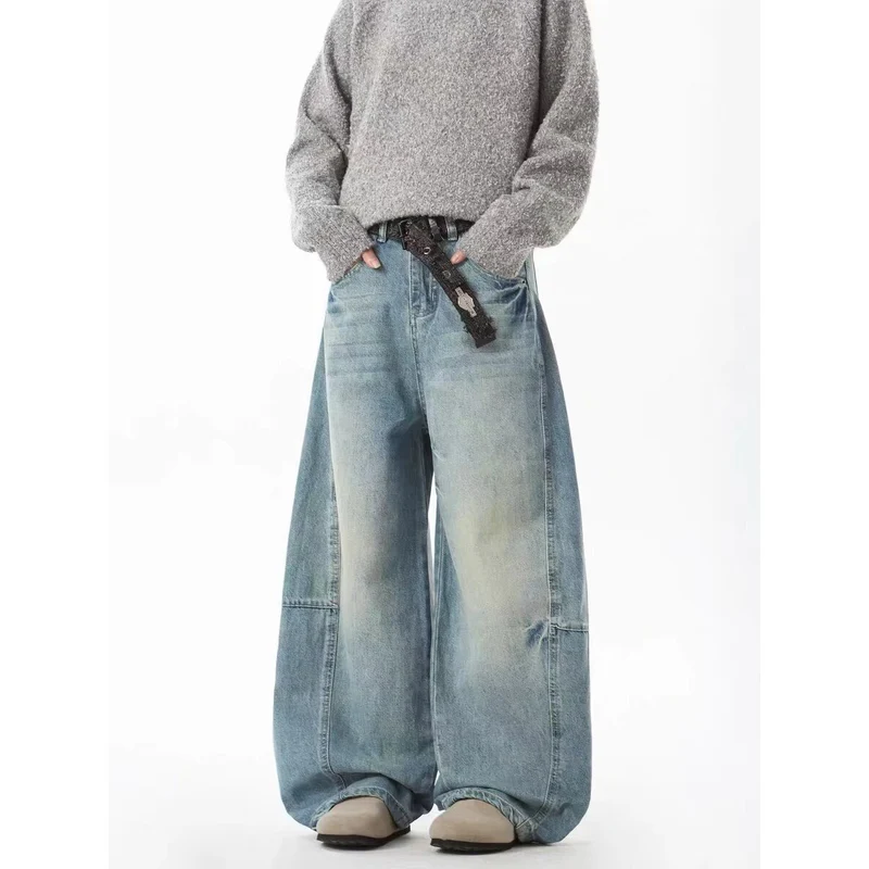 Damen Extraweite Vintage-Baggy-Jeans mit extra tiefem Schritt, entspannter Silhouette und used Waschung Nord Taschen