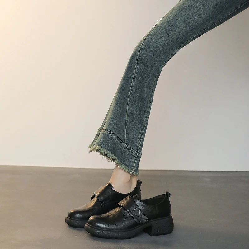 Damen Loafer mit breitem Klettverschluss und skulpturaler Plateau‑Blocksohle Nord Taschen