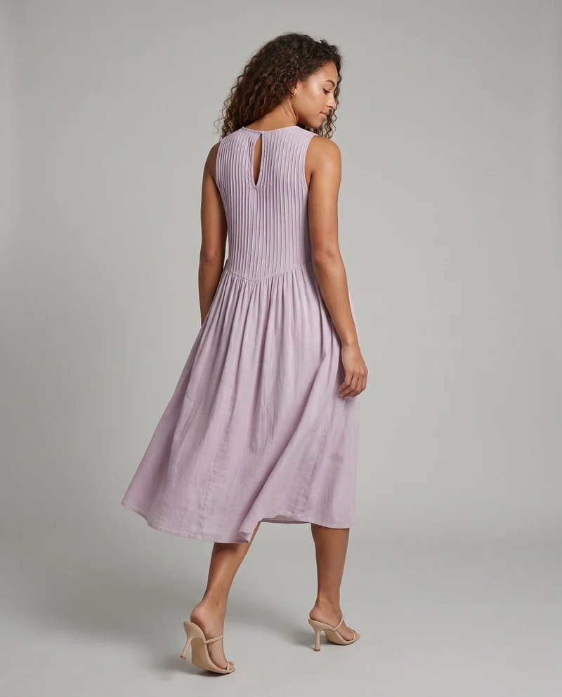 Damen Luftiges Sommerkleid mit elegantem Faltendesign