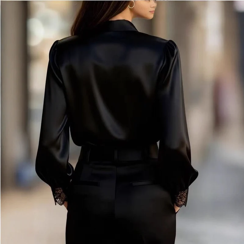 Damen elegante Bluse mit romantischen Spitzenakzenten