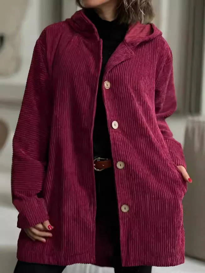 Damen Kapuzenjacke aus Rippstoff mit Holzknöpfen und Freizeit-Schnitt