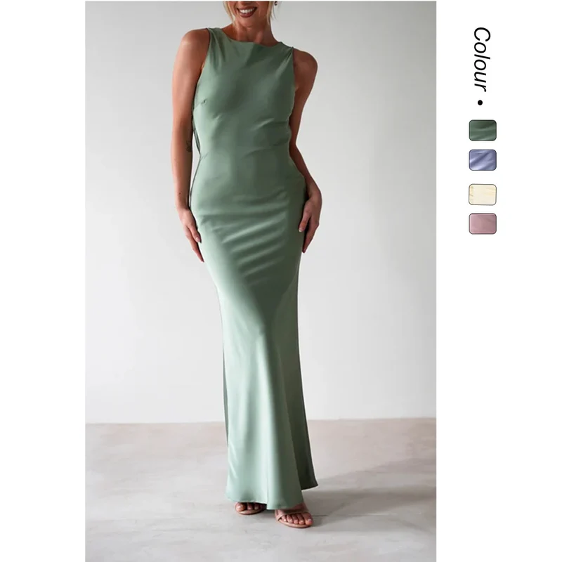 Damen Maxikleid mit elegantem Schnitt und fließendem Stoff