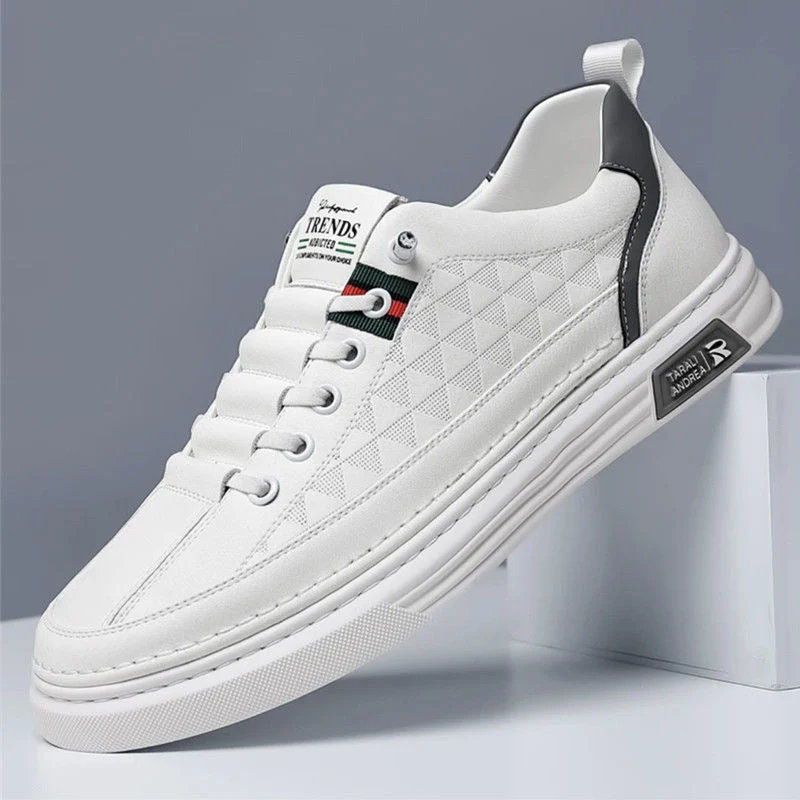Damen Sneakers mit klassischem Diamantmuster und innovativer Dämpfungstechnologie