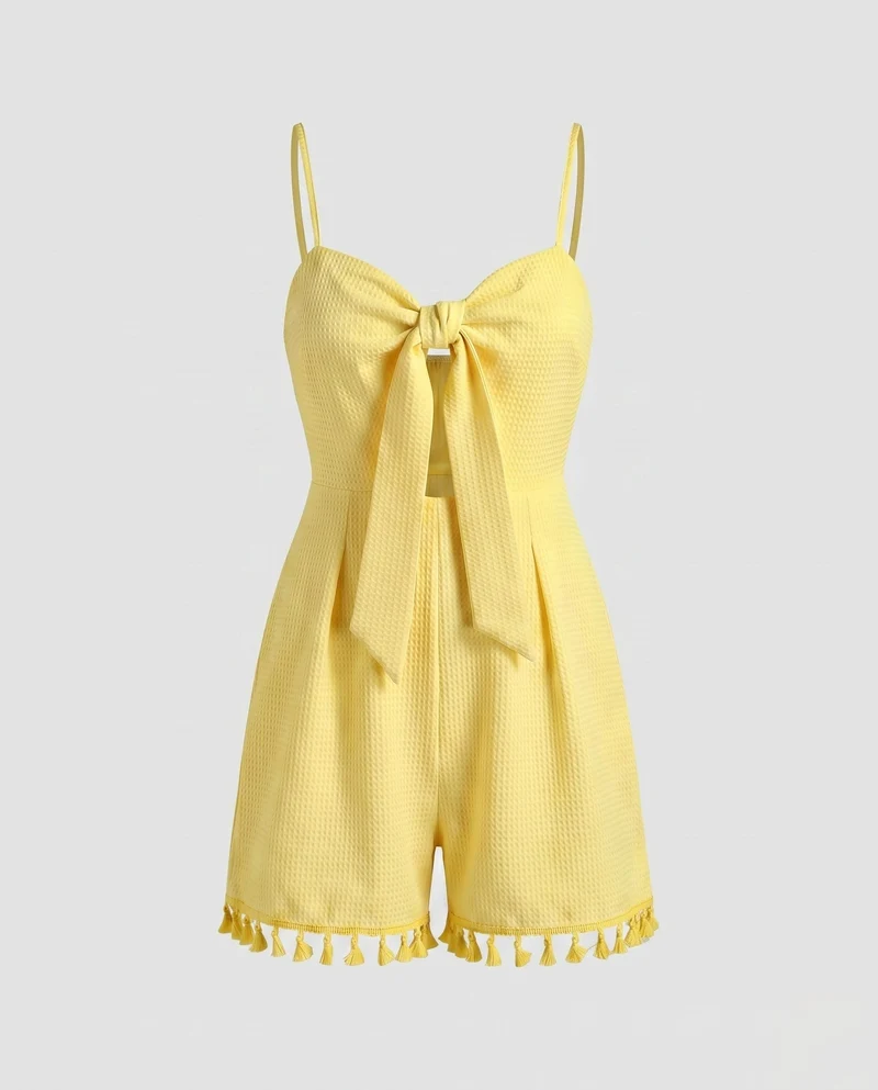 Damen Playsuit mit dekorativem Schleifen-Detail und angesagtem Fransenabschluss