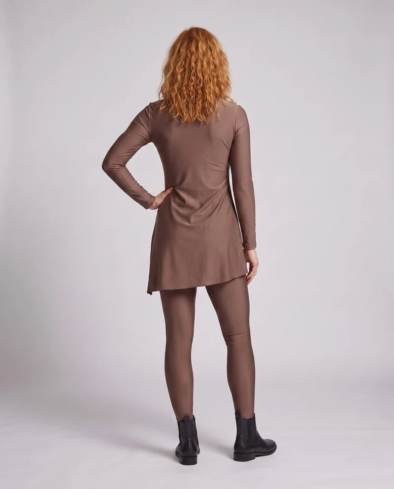 Damen Modischer Sportbadeanzug mit asymmetrischem Rock Nord Taschen