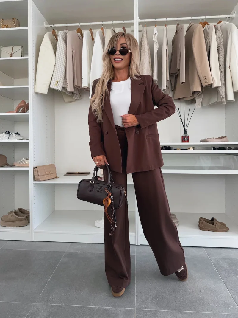 Damen eleganter und lässiger Hosenanzug mit weitem Bein und Blazer Nord Taschen