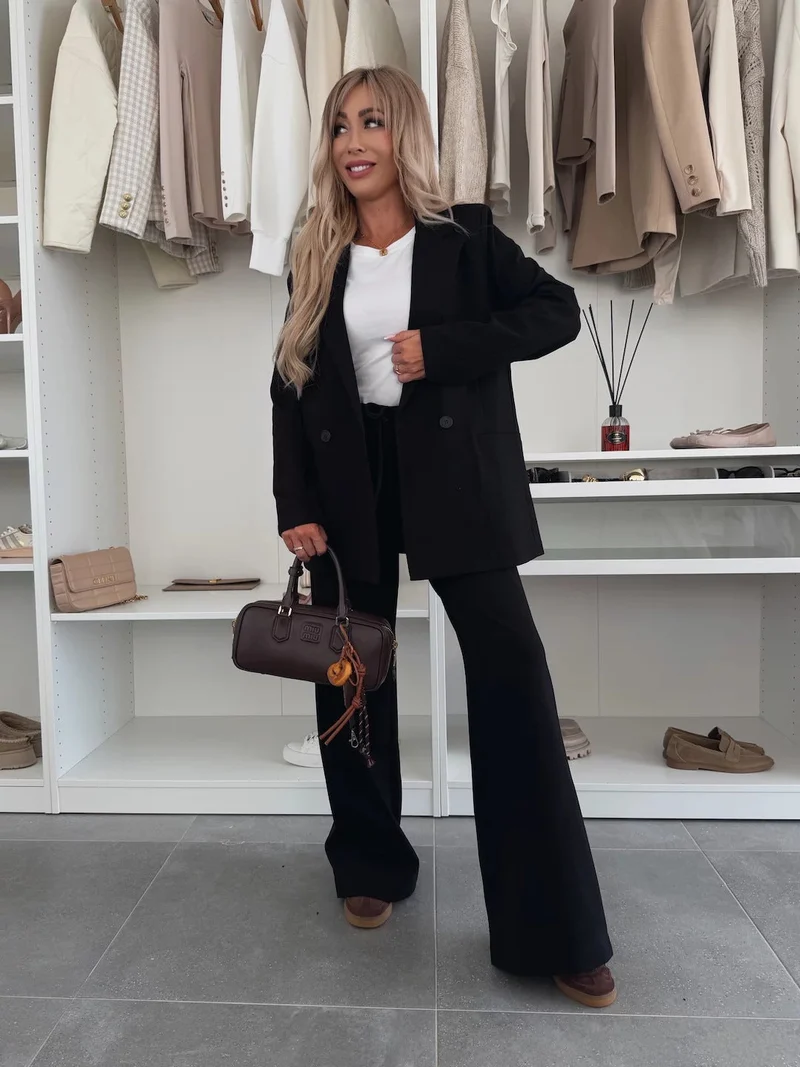 Damen eleganter und lässiger Hosenanzug mit weitem Bein und Blazer Nord Taschen