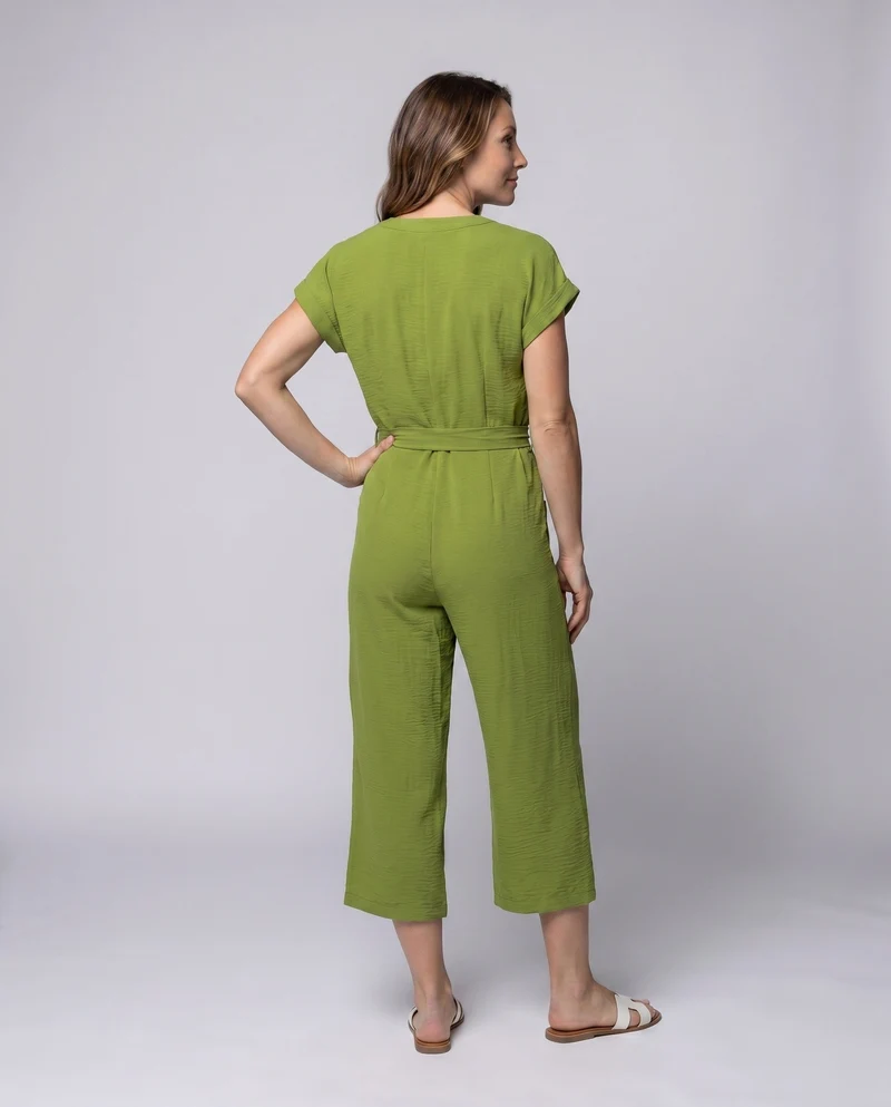 Damen Jumpsuit mit tailliertem Design und Taschen