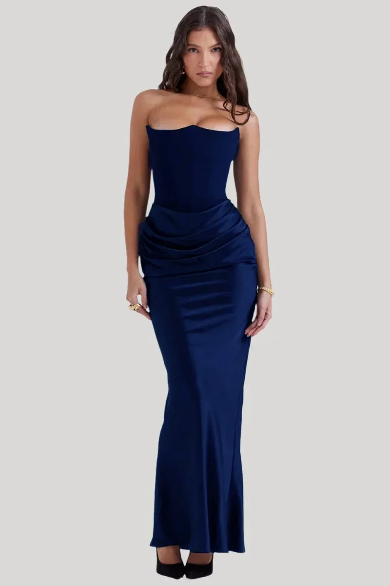 Damen Elegantes Abendkleid mit tiefem Dekolleté und drapierten Details