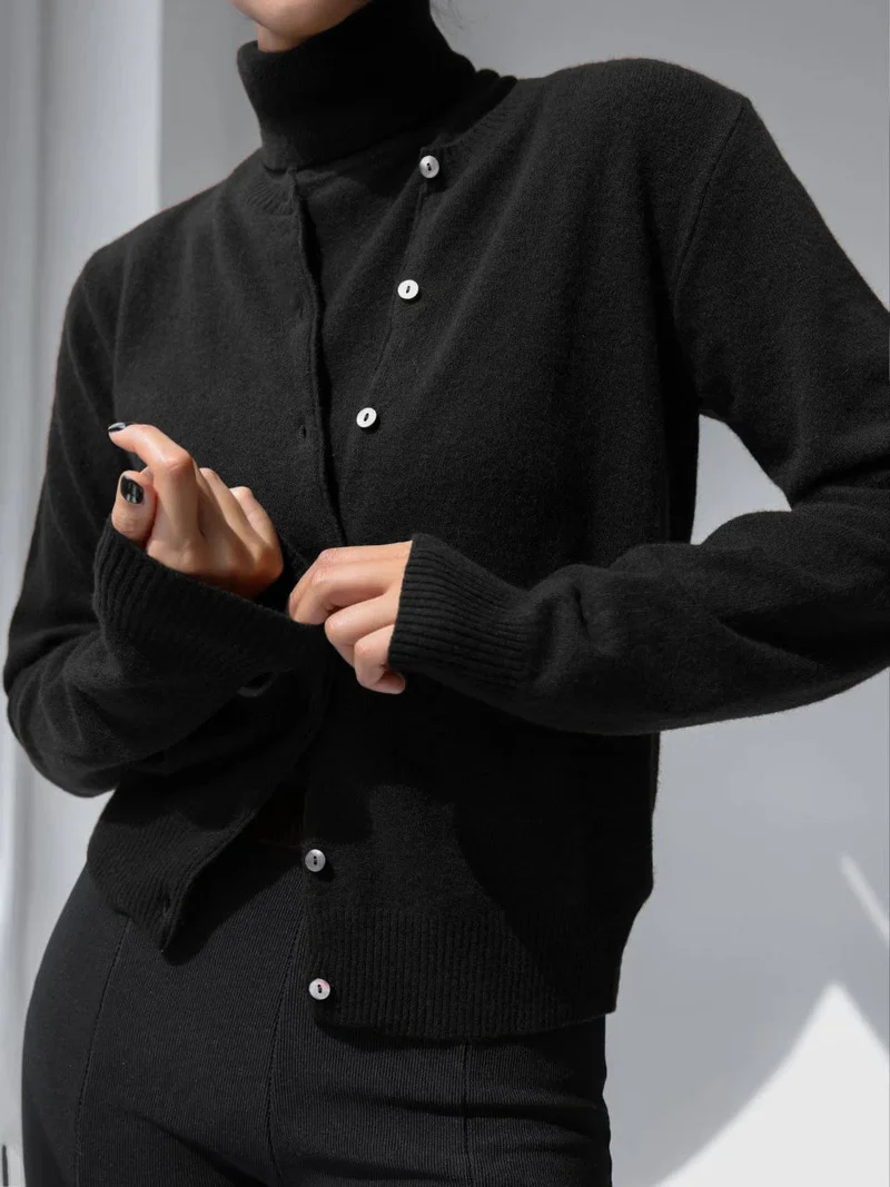 Damen Strick-Cardigan und Rollkragenpullover Set