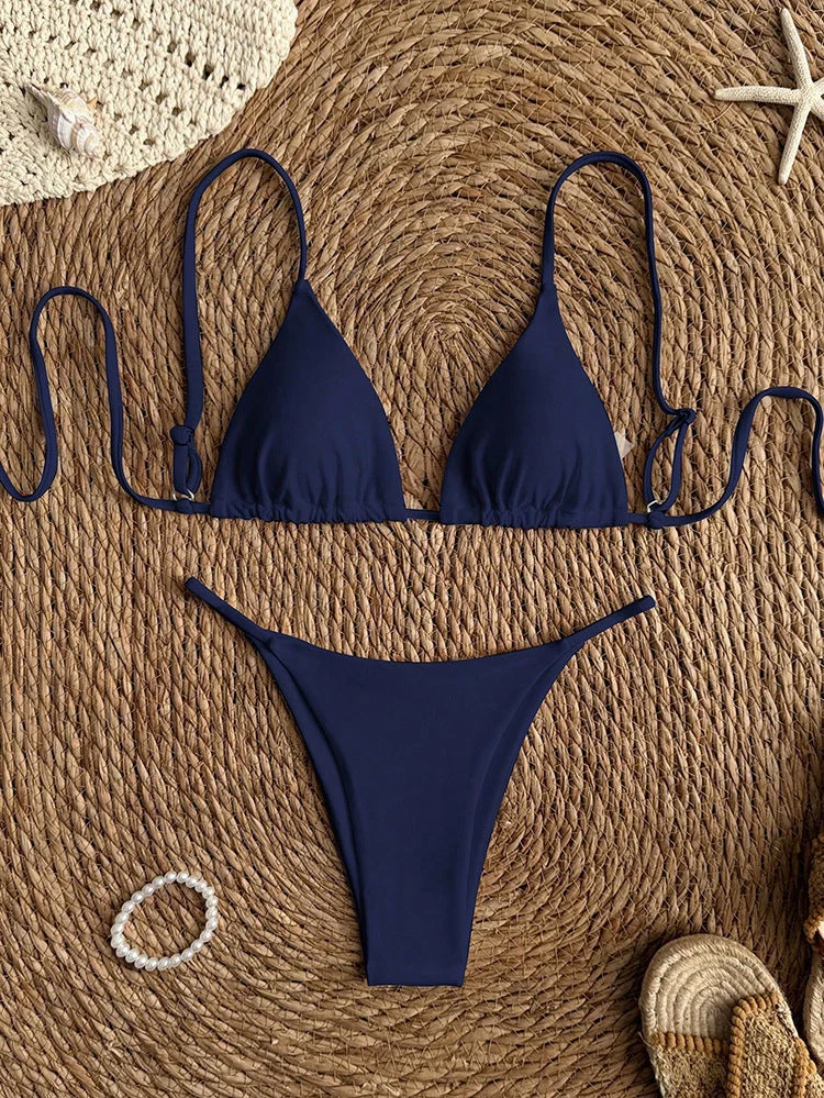Damen trendiger Bikini mit Triangle-Oberteil und minimalistischem Unterteil Nord Taschen