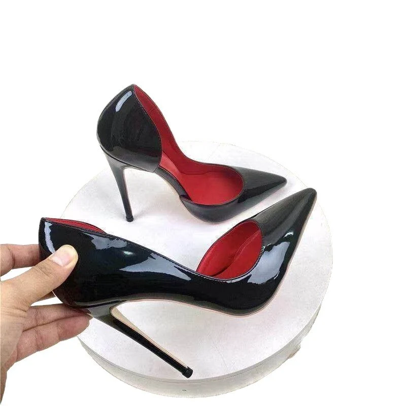 Damen spitze Stiletto Pumps mit glänzender Oberfläche