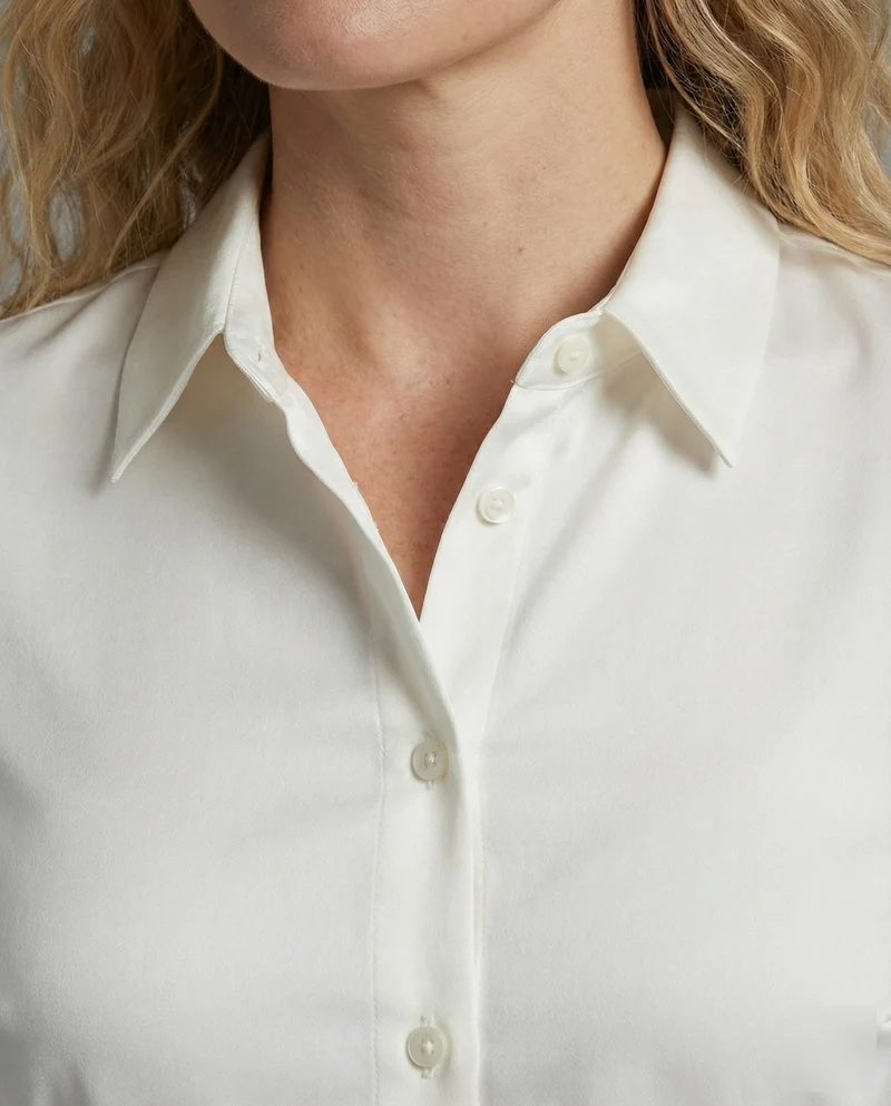 Damen nan fließende Satin-Hemdbluse mit Hemdkragen Brustabnähern und abgerundetem Saum