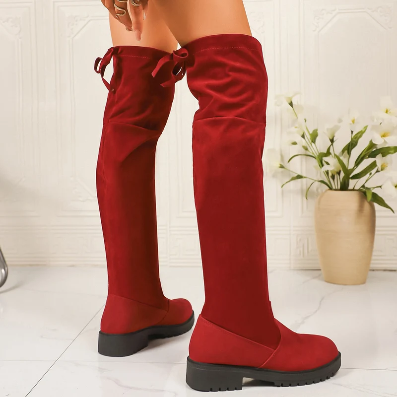 Damen Überknie-Stiefel aus weichem Veloursleder mit komfortablem Blockabsatz