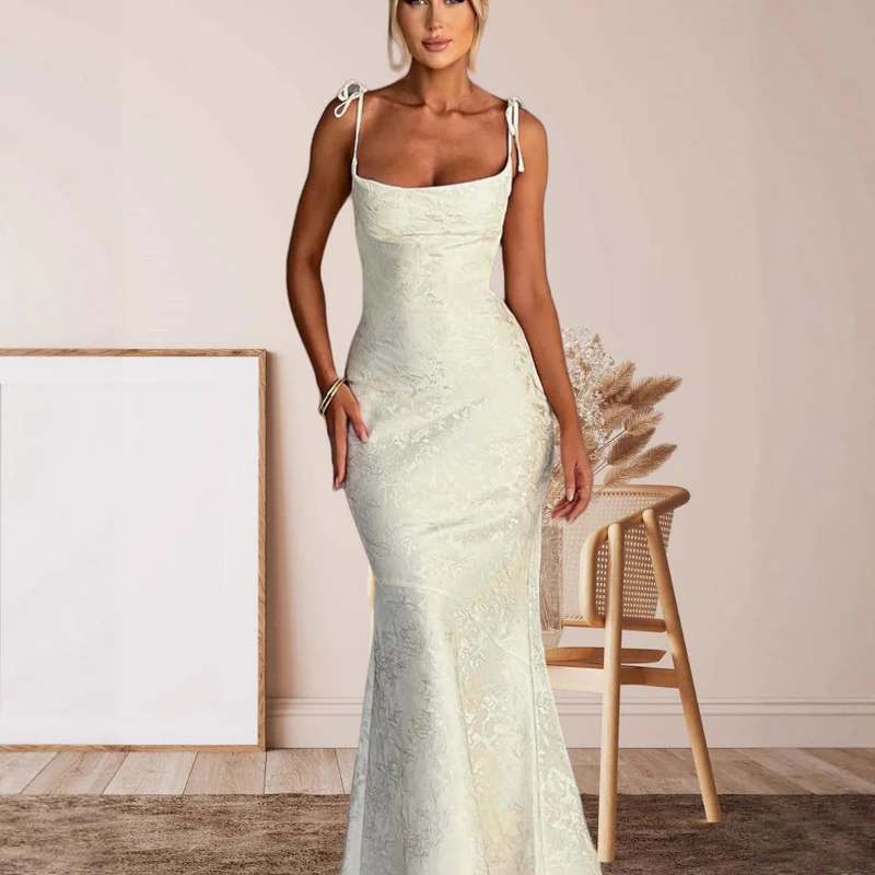 Damen Elegantes Maxikleid mit verführerischen Spaghettiträgern