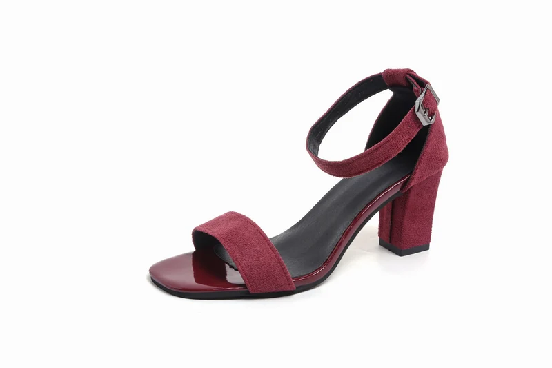 Damen Geschlossene Absatzsandalen mit elegantem Riemchen und robustem Blockabsatz Nord Taschen