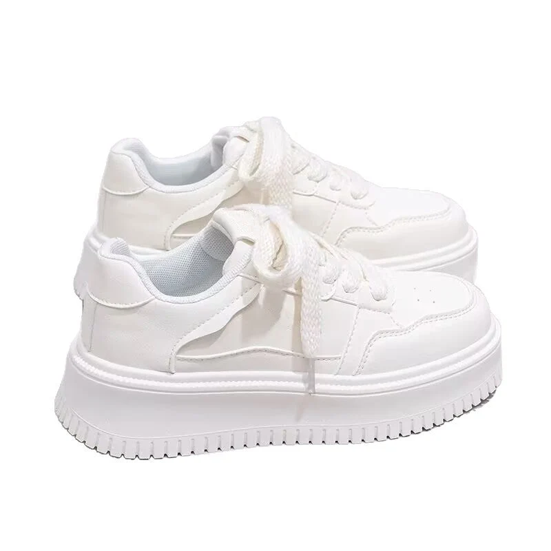 Damen Sportliche Sneakers mit dicker Laufsohle und atmungsaktiver Fütterung