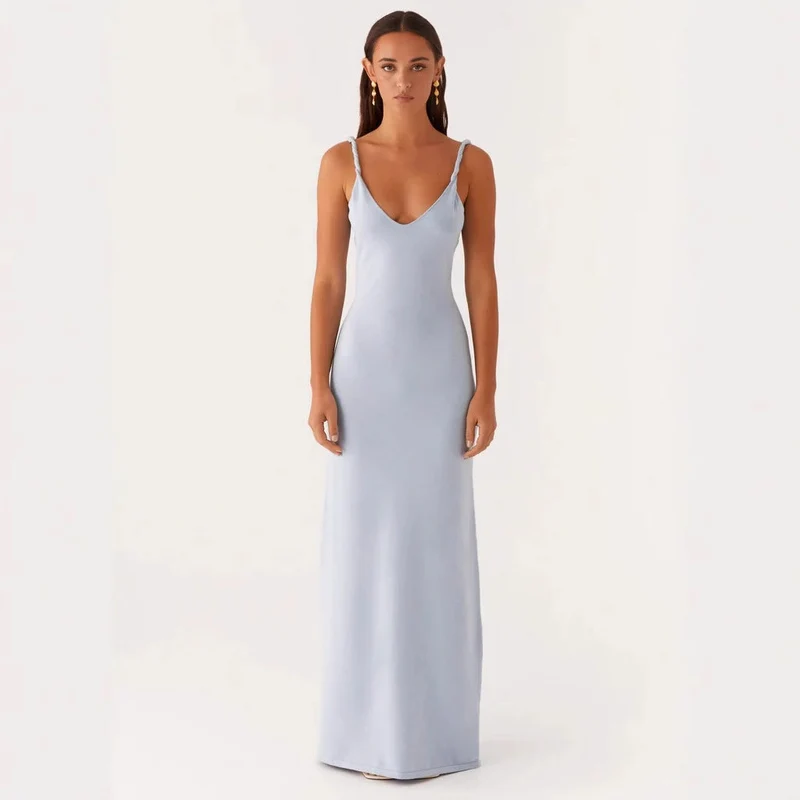 Damen Elegantes Maxirockkleid mit tiefem V-Ausschnitt und feinen Trägern