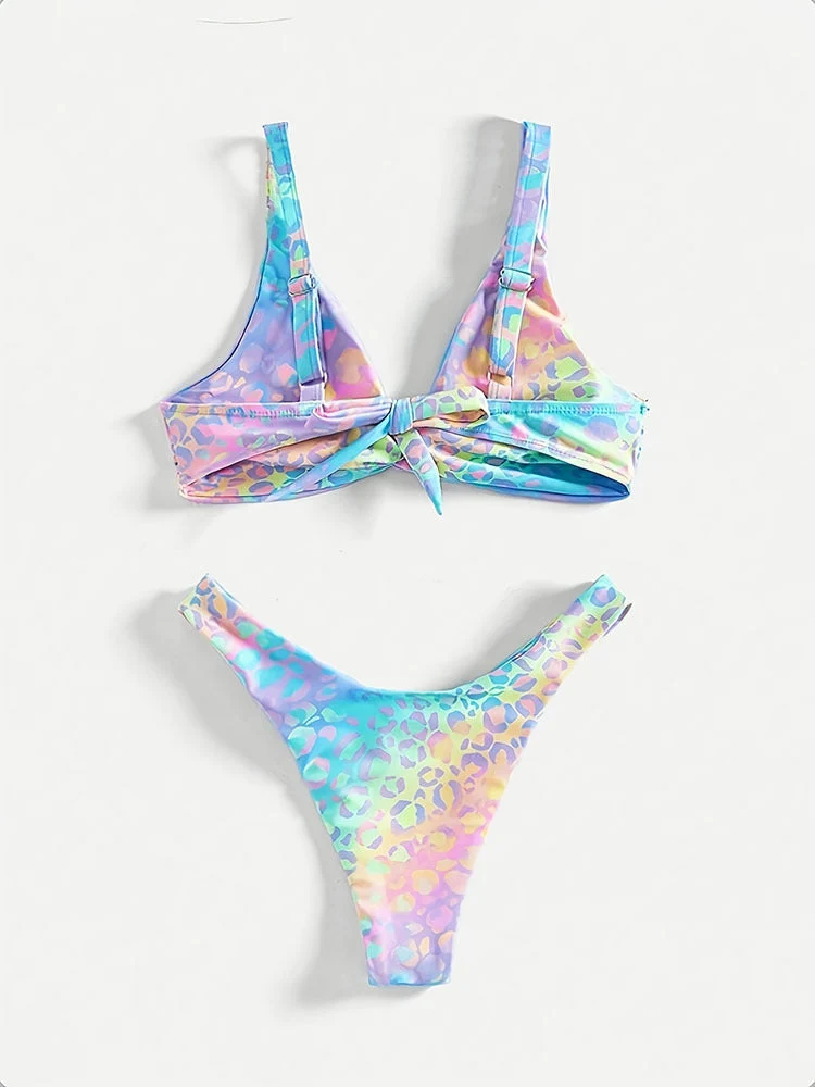 Damen Triangle-Bikini mit modernem Leopardenmuster und verspieltem Knoten
