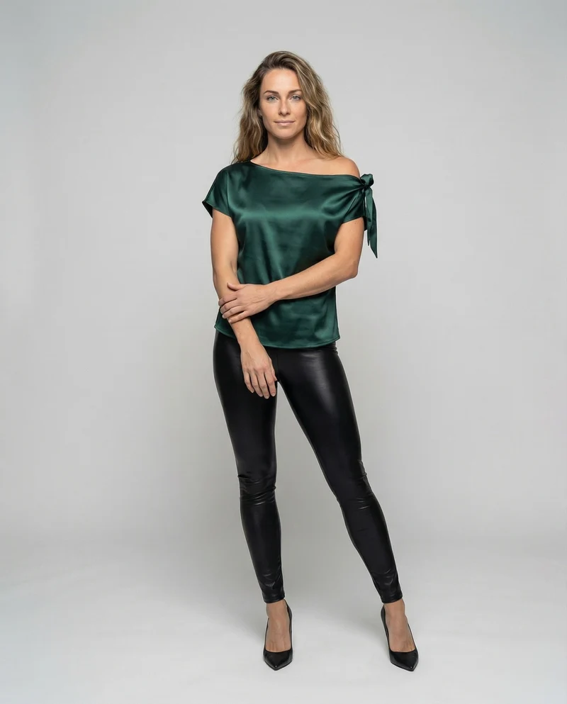 Damen Taillierte Schulterfreie Satin Bluse