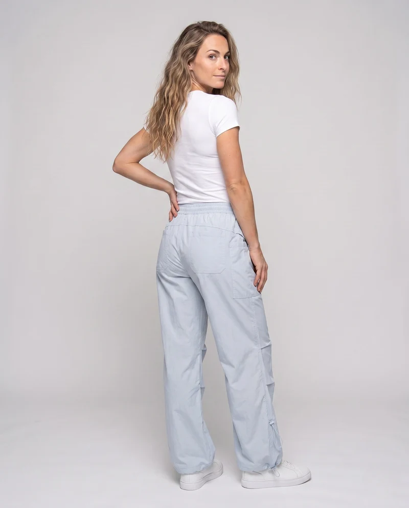 Damen leichte Cargo-Hose mit verstellbarem Bund und praktischen Taschen