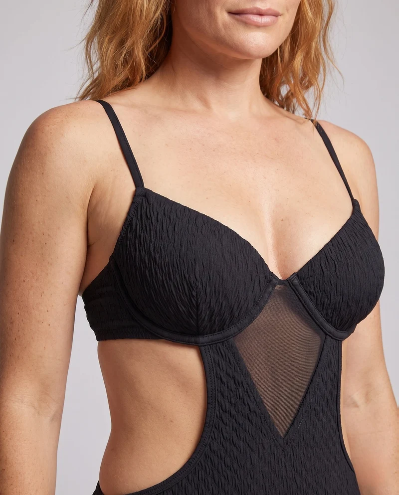 Damen Hochwertiger Cut-Out-Badeanzug mit Push-Up-Bra Nord Taschen