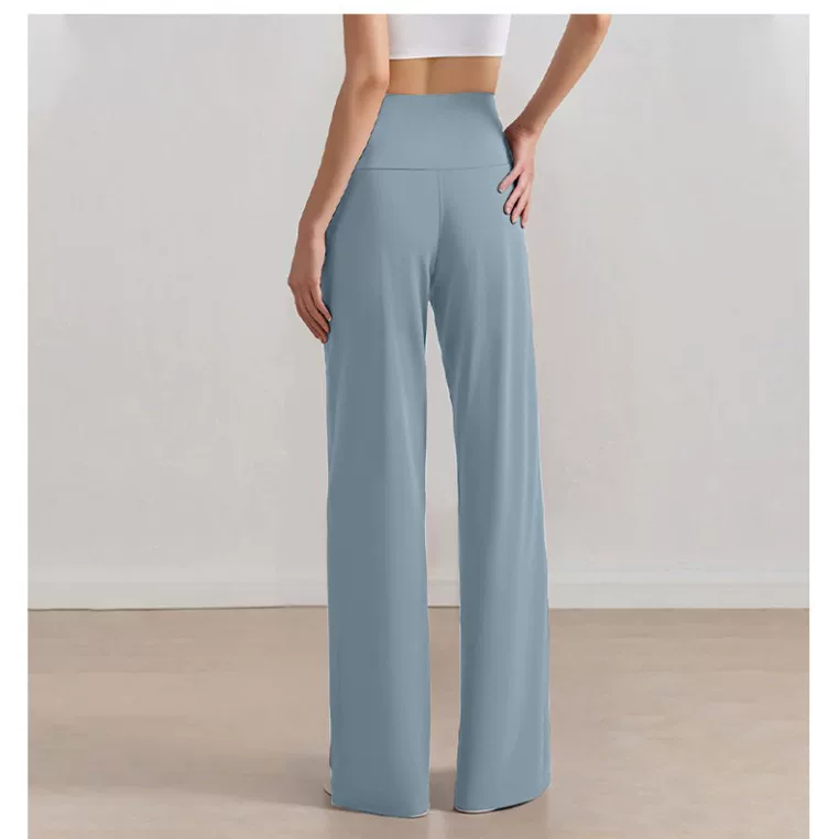Damen Komfort-Faltenhose mit hohem Bund.