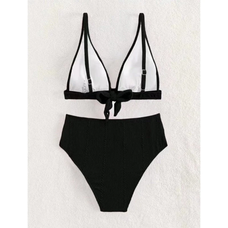 Damen Hochgeschnittener Bikini mit elegantem V-Ausschnitt und geripptem Design Nord Taschen