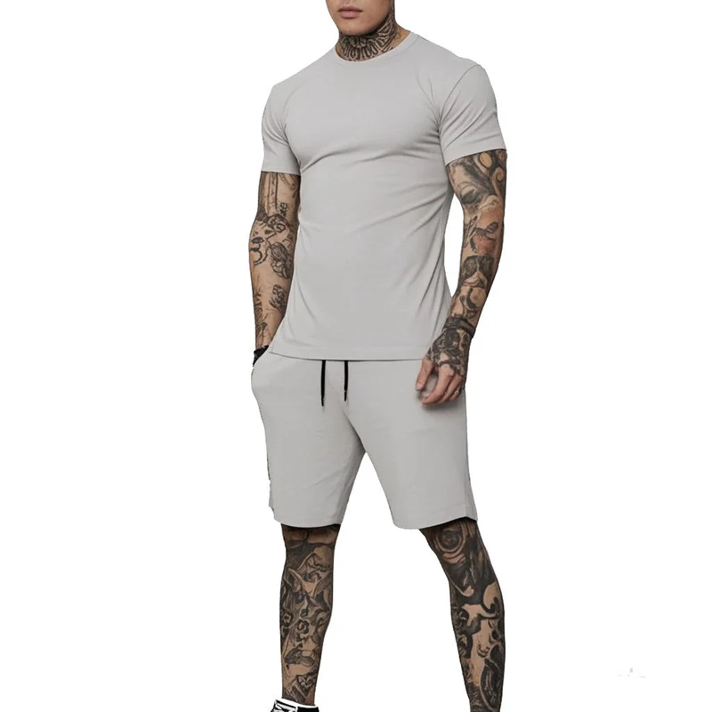 Herren Sportliches Kurzarm- und Shorts-Set mit kontrastierenden Details