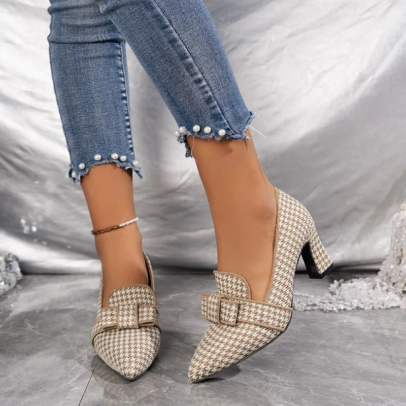 Damen elegante Pumps mit ausgefallenem Karomuster und modischem Schleifendesign