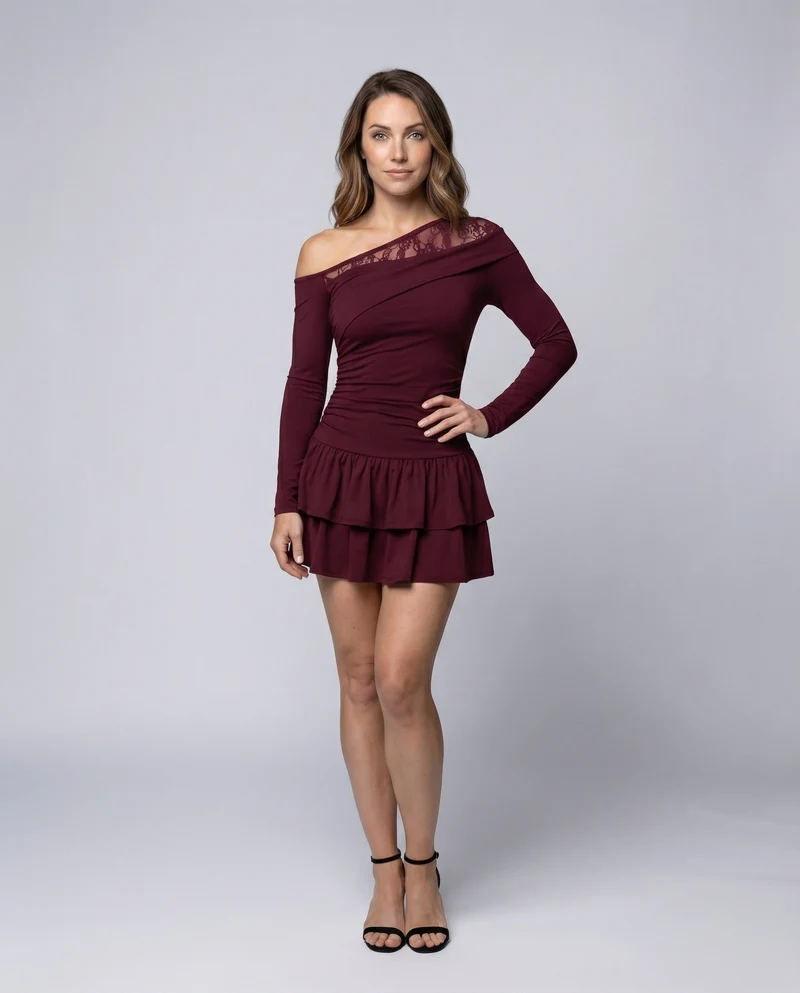 Damen asymmetrisches Minikleid mit feiner Spitzendetails und gerafftem Design