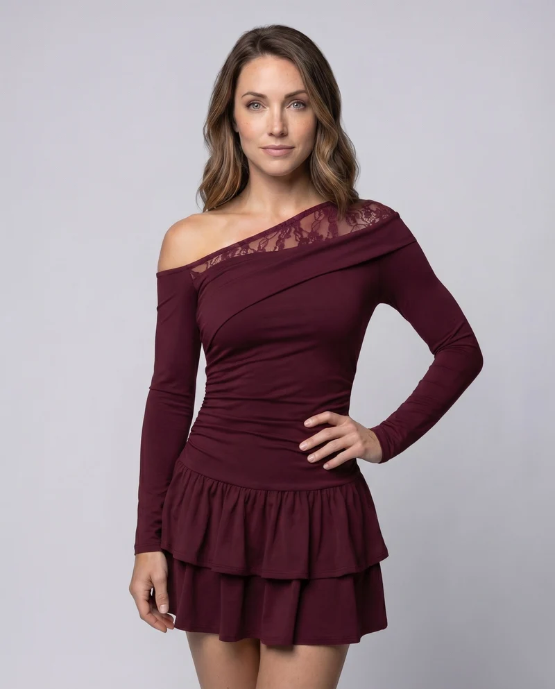Damen asymmetrisches Minikleid mit feiner Spitzendetails und gerafftem Design