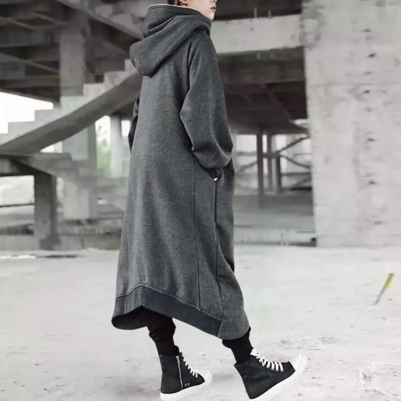 Lange Winterjacke mit Kapuze und Reißverschluss für Damen