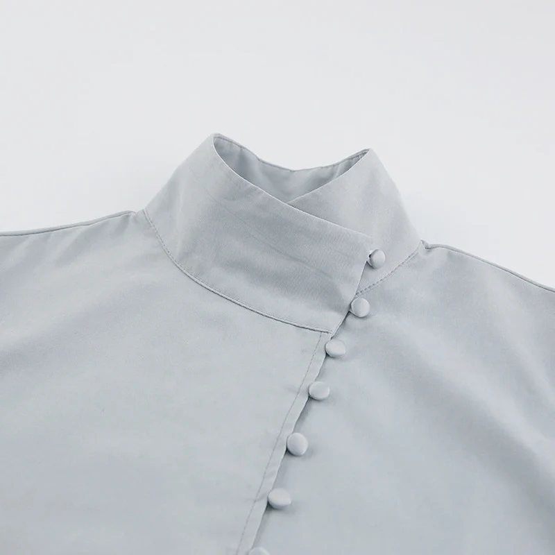 Viktorianisch Inspirierte Bluse mit Hohem Kragen