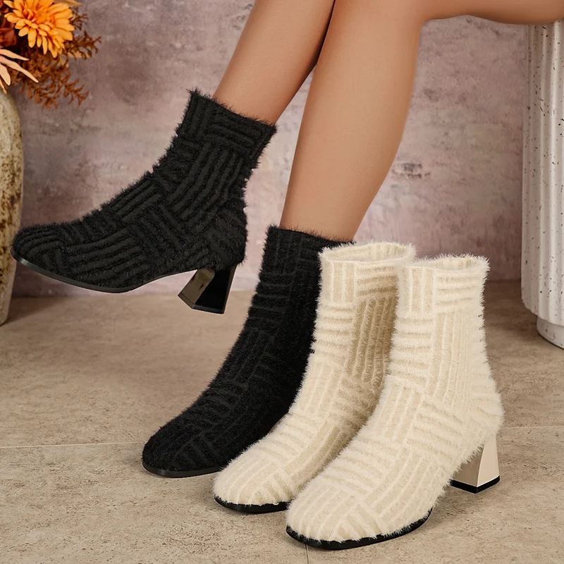 Damen Elegante Mid-Chunky-Stiefeletten mit strukturiertem Obermaterial Nord Taschen