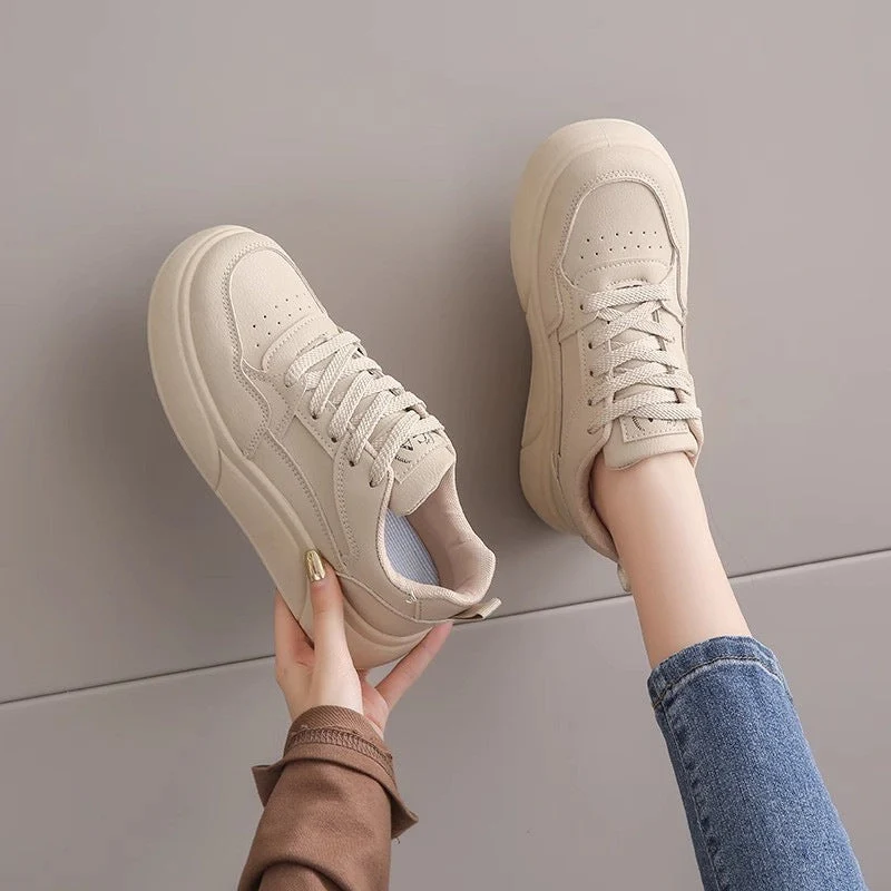 Damen Trendige Plattform-Sneaker mit bequemer Dämpfung und modischem Design