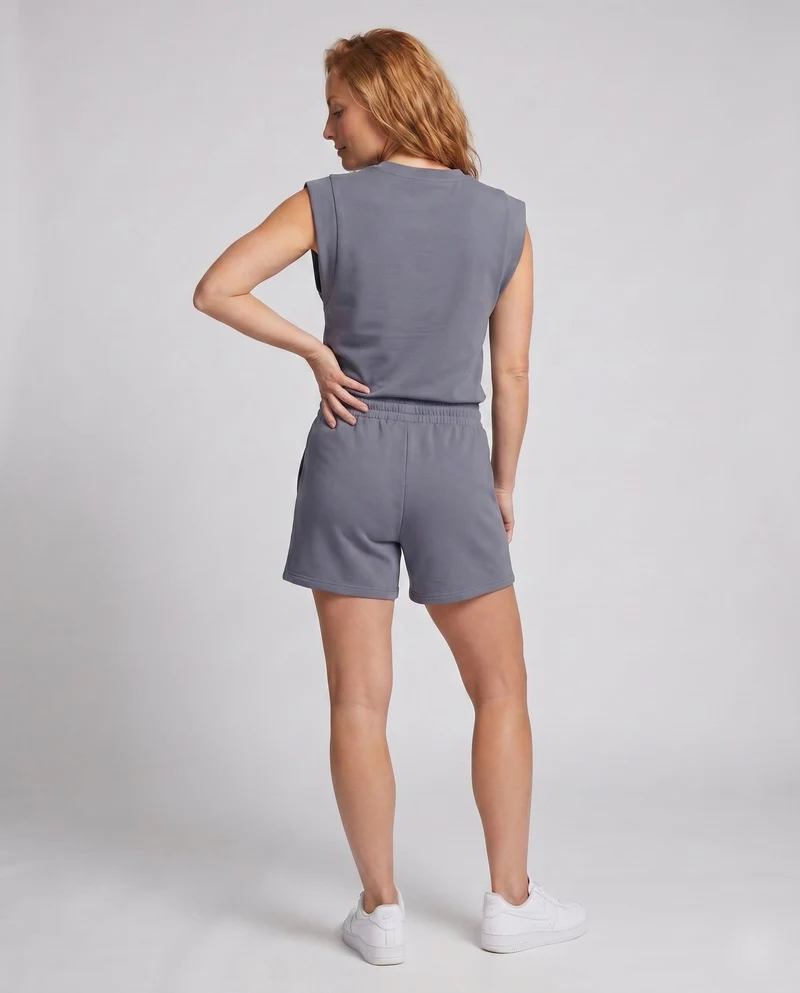 Damen Bequemes Sport-Set mit ärmellosem Oberteil und Shorts