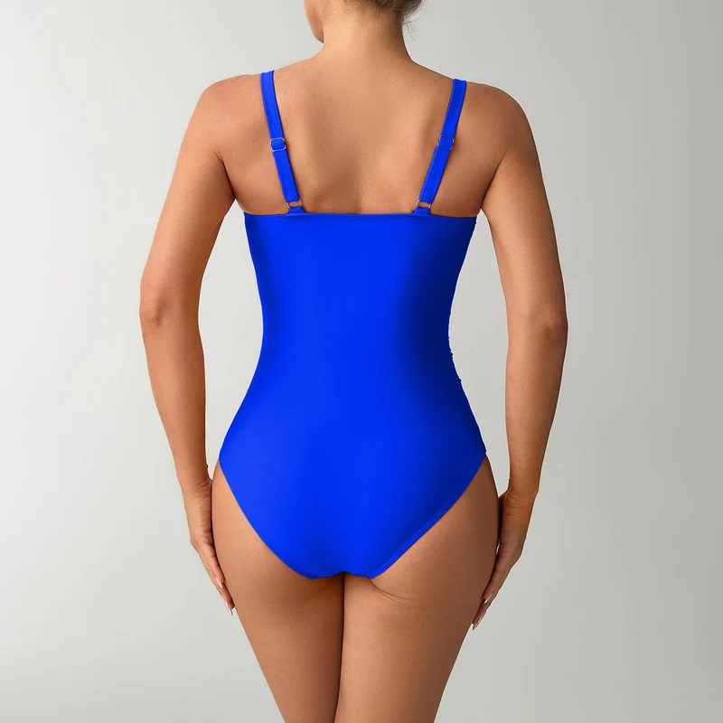 Damen Eleganter Badeanzug mit raffinierten Trägerdetails