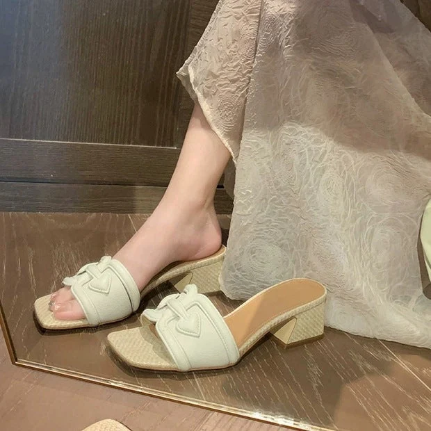 Damen Mules mit modischem geflochtenem Design und komfortablen Absatz Nord Taschen