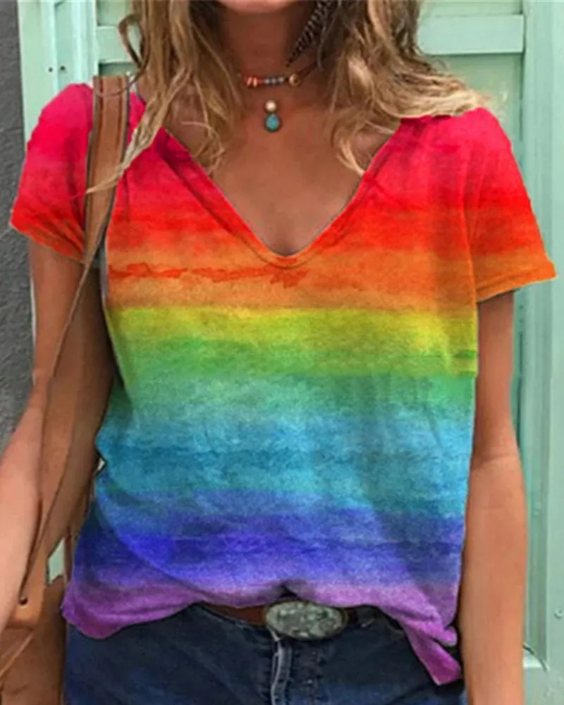 Nord Taschen | Luftiges T-Shirt mit V-Ausschnitt und Regenbogenmuster