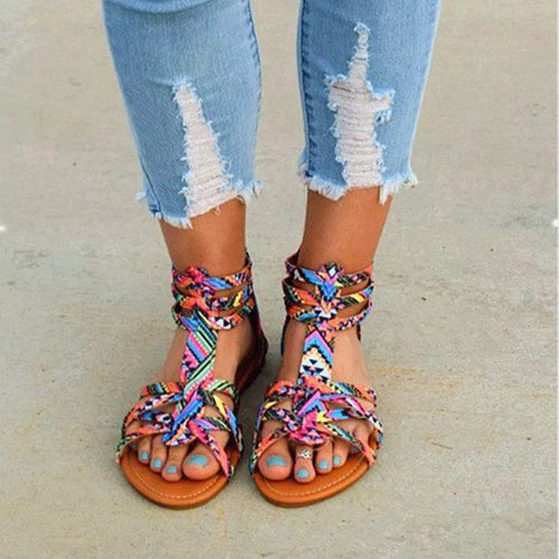 Damen Riemchen-Sandalen mit buntem GewNord Taschenemuster und rutschfester Sohle