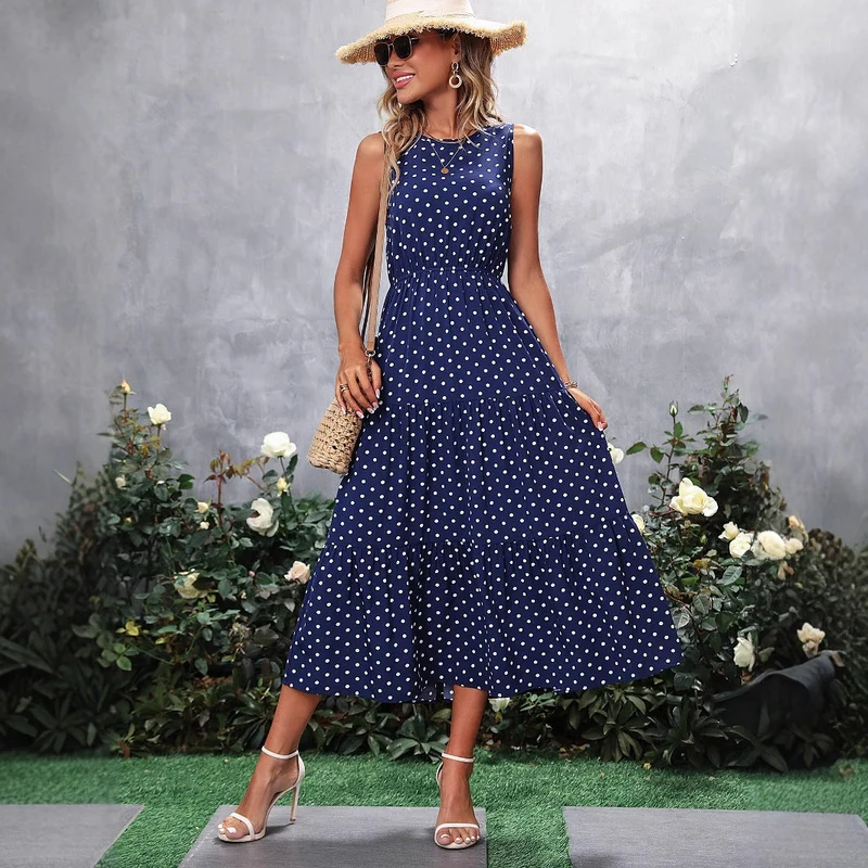 Damen Maxikleid mit Punkten und voluminösem Saum Nord Taschen
