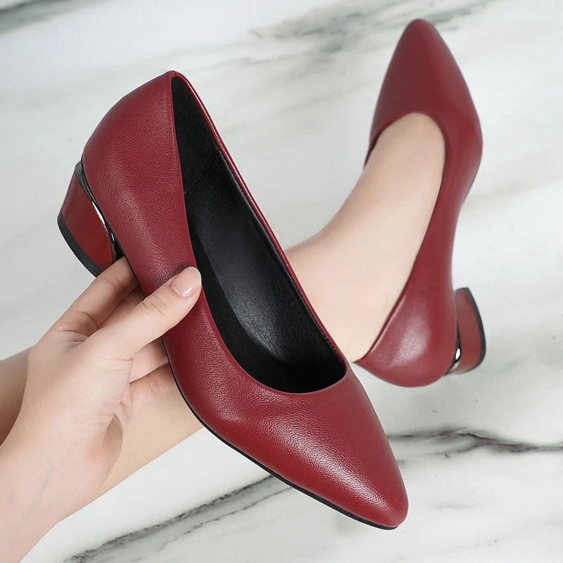 Damen elegante spitze Pumps mit komfortablem Blockabsatz Nord Taschen