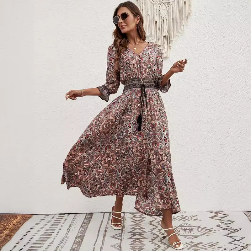 Damen Maxikleid mit abnehmbarem Taillengürtel und kunstvollem Muster