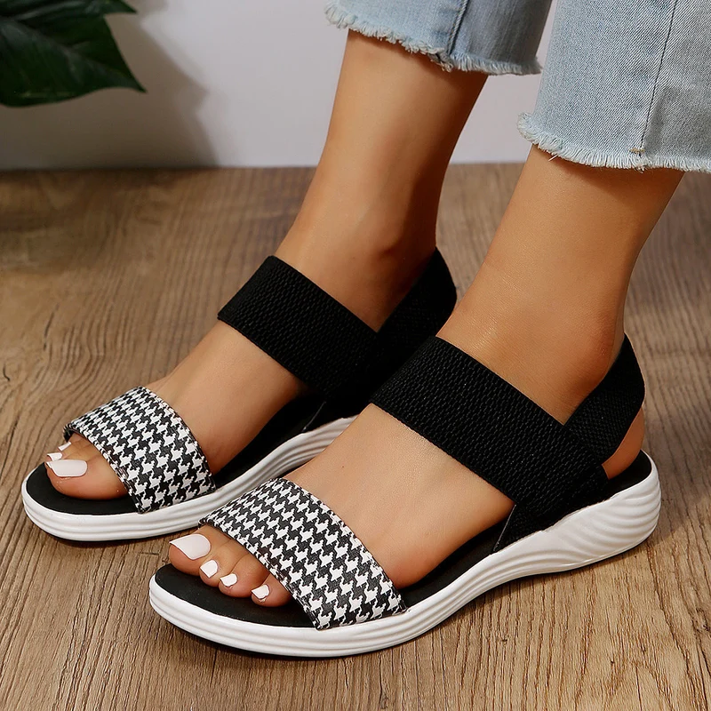 Damen Komfortable Sandalen mit elastischen Riemen Nord Taschen