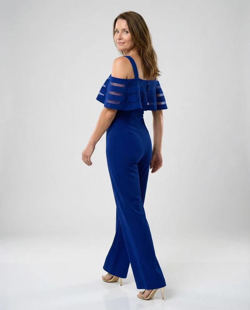 Abend Jumpsuit schulterfrei mit weitem Bein