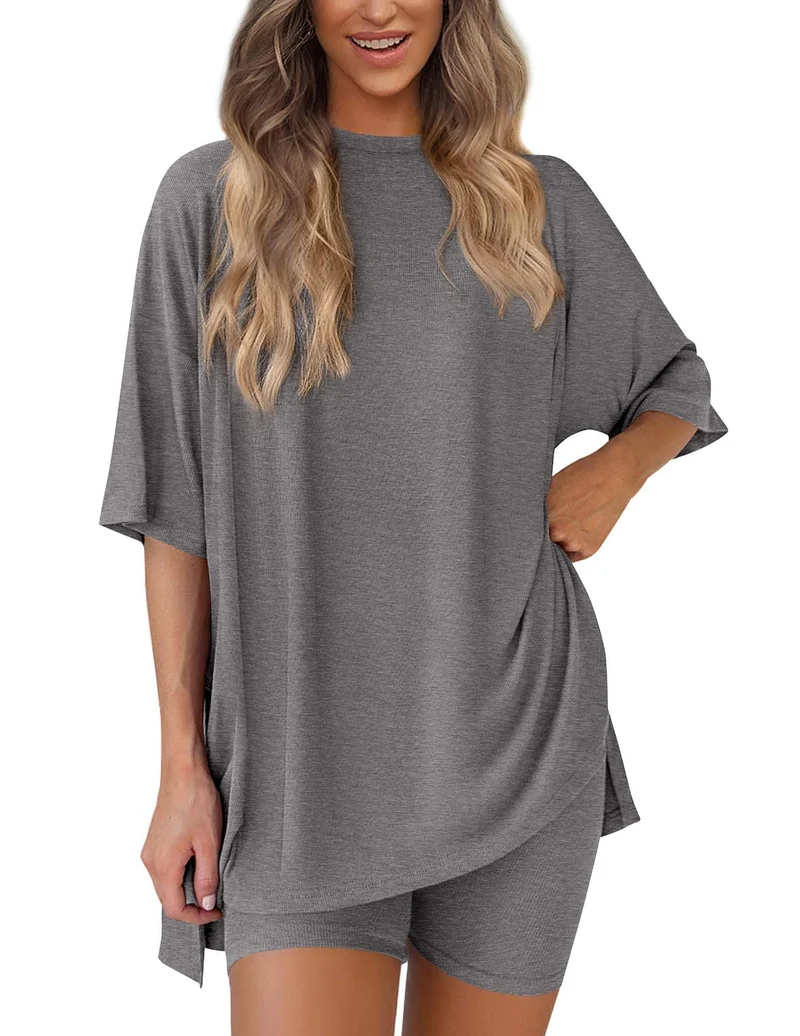 Damen Lässiges Lounge-Set mit übergroßem Oberteil und kurzen Hosen