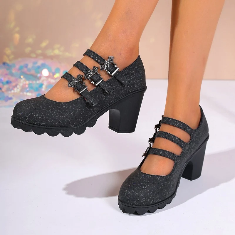 Damen Plateau-Pumps mit dekorativen Riemen und bequemer Sohle